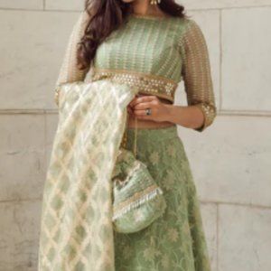 PAKISTANI INDIAN AYLA NOOR AMALIA 3 PIECE STITCHED SUIT SMALL